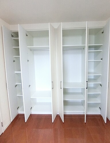 サーパス大泉東の収納|クロゼット・棚（洋室約5.4畳）