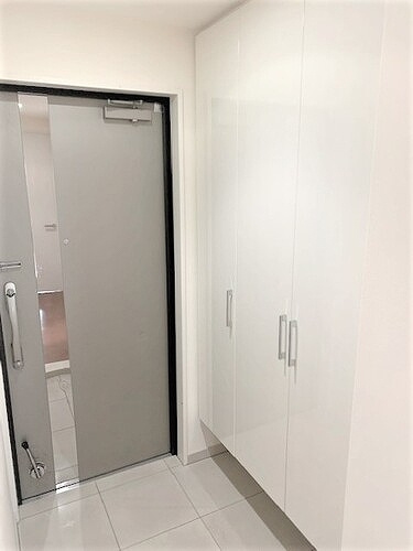 サーパス大泉東の玄関|玄関(シューズクロゼットあり)