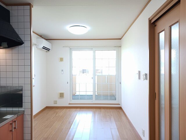 プルミエ・アムールⅠの居間・リビング