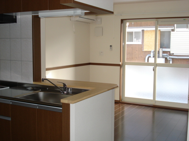 メゾン・ド・アイの居間・リビング|リビング