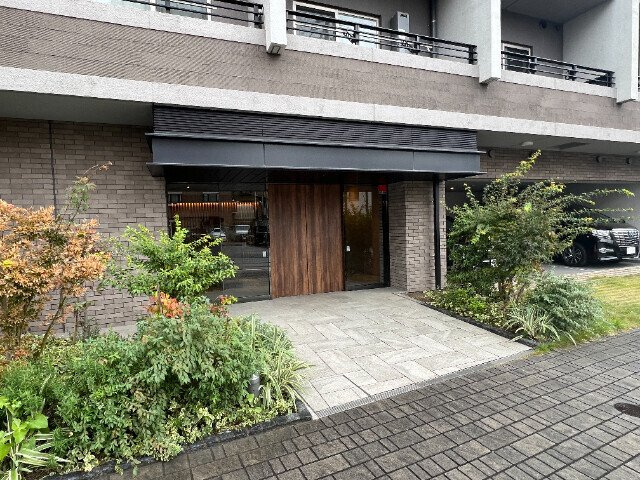 クレヴィスタ亀戸Ⅲのエントランス