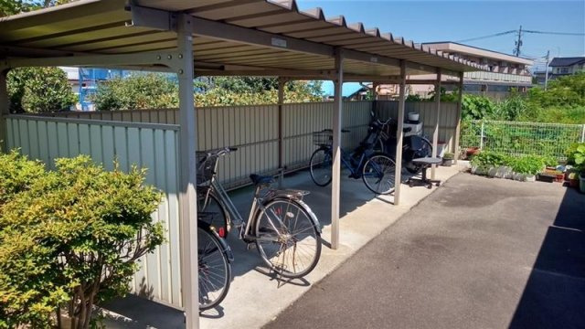 レオパレス椎ノ木台Ⅱのその他|駐輪場