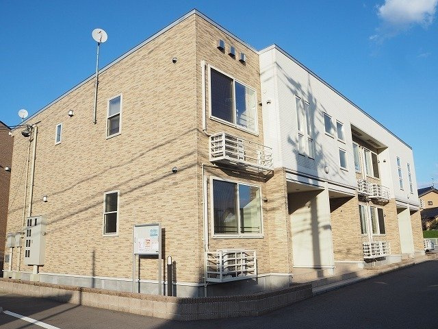 ハッピーフィールドつばき館の外観