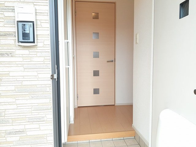 アッシュ１０の玄関