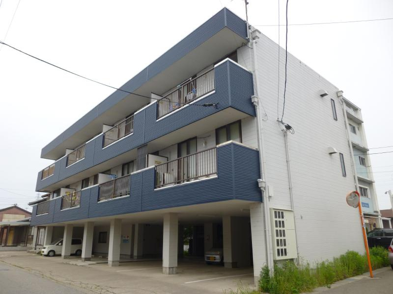 野村プリーズの外観