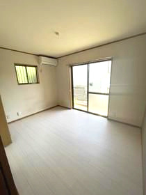 ポルシェ井土ヶ谷の内装