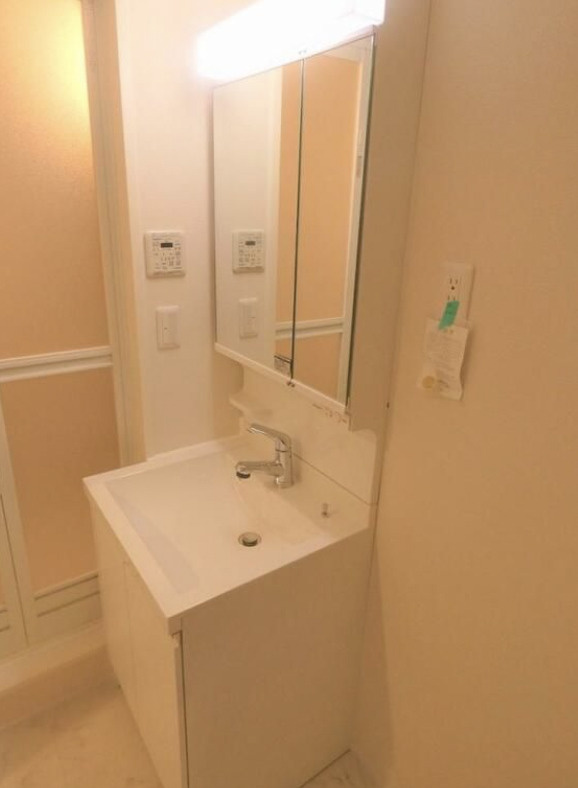 Rapport H&S の洗面所