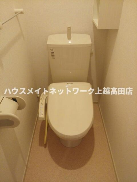 フェリシア・コートⅢのトイレ|温水洗浄暖房便座