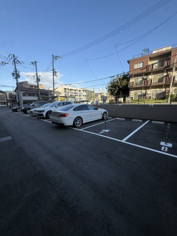【駐車場】エスリードザ・グラン大阪ノース