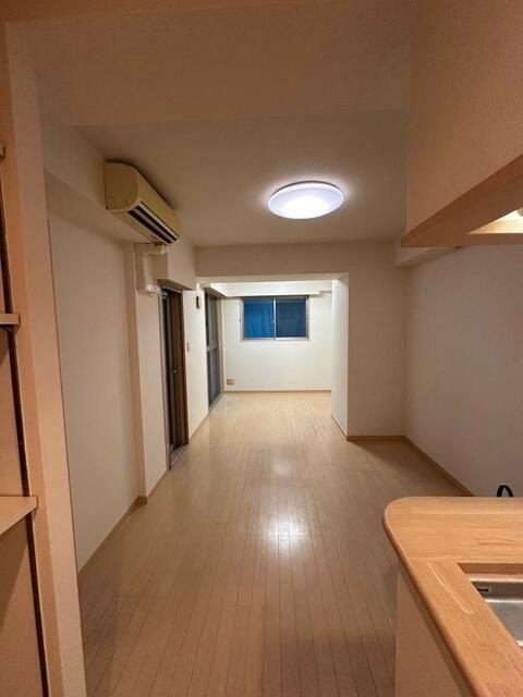 スパシエルクス横浜の居間・リビング