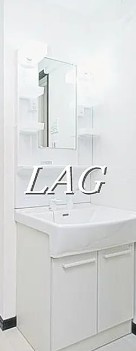 【独立洗面台】 | ラ・フォート東日暮里 | 独立洗面台になります。