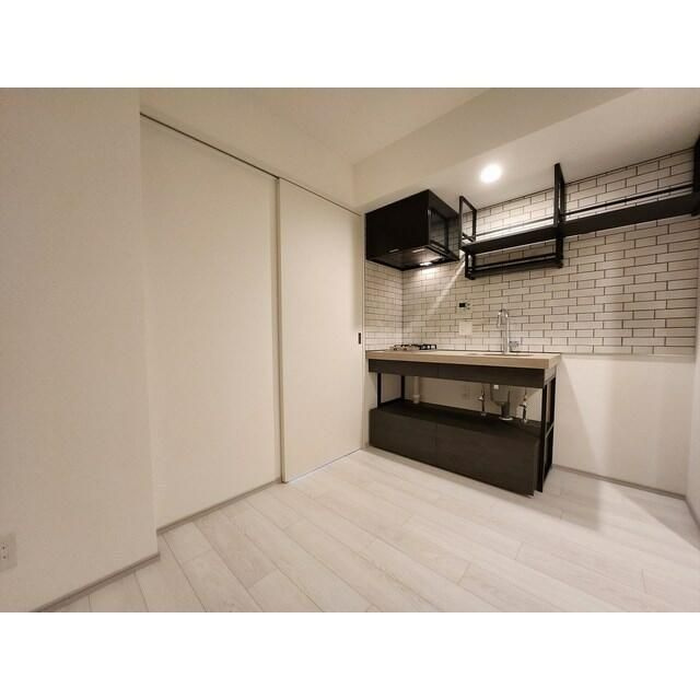 コスモグラシア三ノ輪の居間・リビング