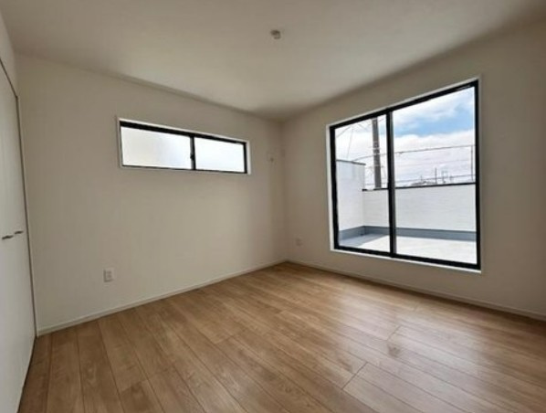 【新築】鶴ヶ島市中新田６期 １号棟の洋室|2F 6.1帖洋室です！主寝室にいかがでしょうか♪