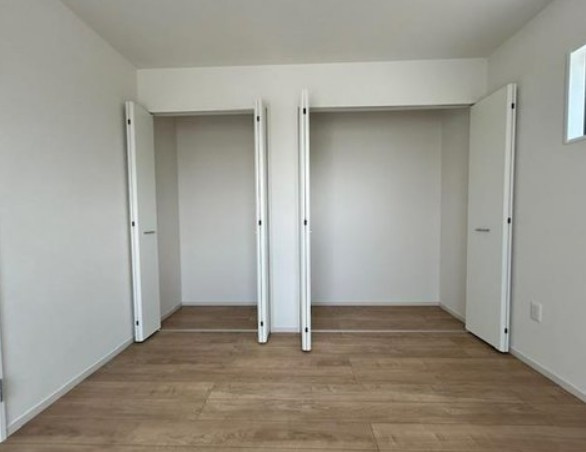 【新築】鶴ヶ島市中新田６期 １号棟の収納|6.1帖洋室の収納です！大容量♪