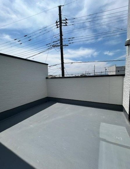 【新築】鶴ヶ島市中新田６期 １号棟のバルコニー|陽当り良好なバルコニーです！