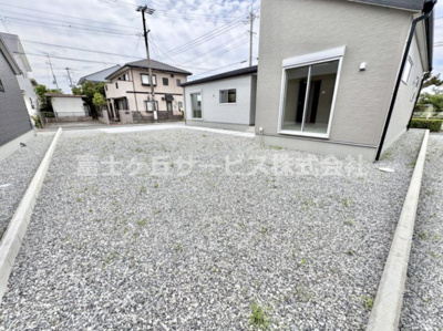 【庭】 | 浜松市中央区遠州浜2丁目 新築一戸建て 4号棟 | お庭の付いた物件です