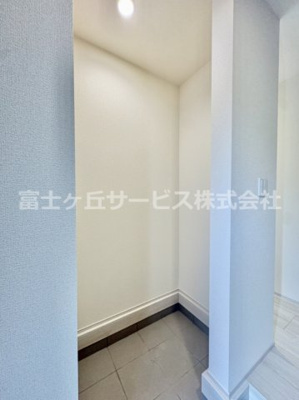 【収納】 | 浜松市中央区遠州浜2丁目 新築一戸建て 4号棟 | たっぷりとした収納スペースです