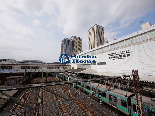 第一伸和マンションの周辺