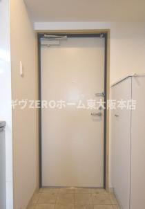 クレールソフィア都島の玄関