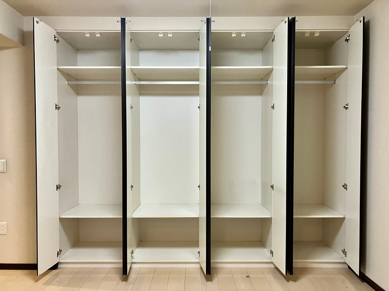 レクセル府中西府の収納