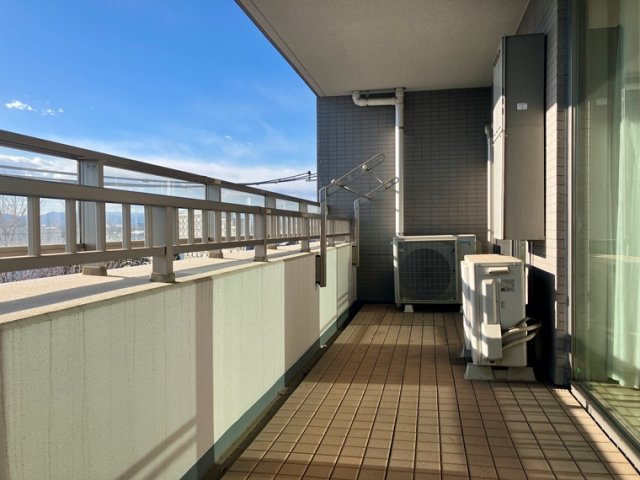 レクセル府中西府のバルコニー