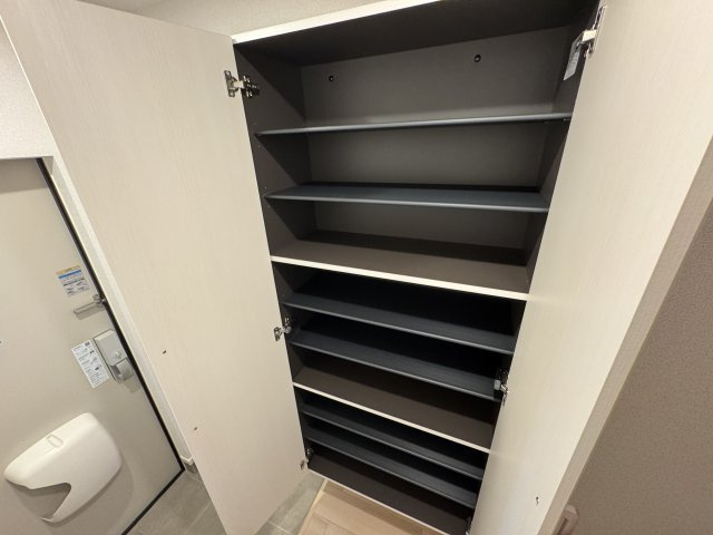 ルミエール鹿黒Aのその他|シューズボックス