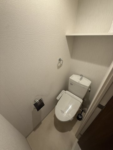 【トイレ】リヴィアス難波ルノン