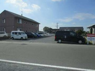 佐和駅前　西駐車場（TBパーキング）の駐車場|現地写真です。