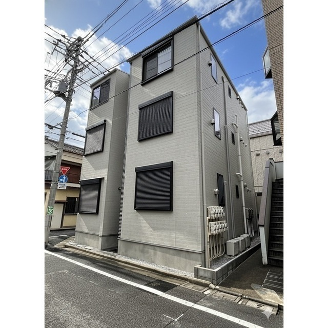 メゾンド・アヴェニール亀有の外観