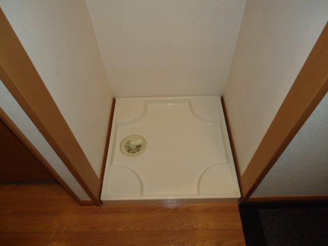 グランチェスタのその他|洗濯機置場