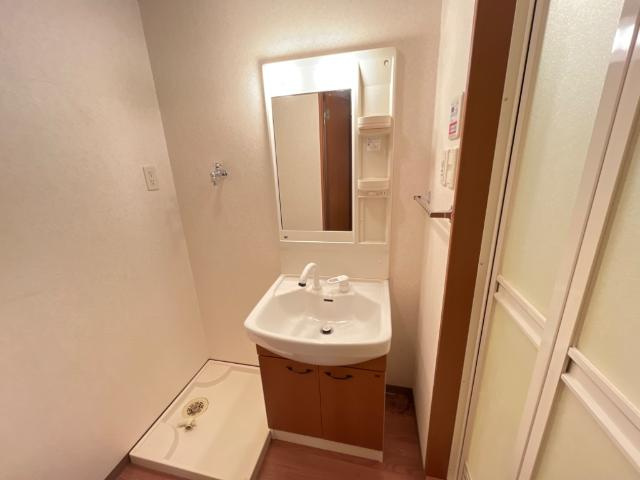 アビタッツィオーネの洗面所|洗髪洗面化粧台