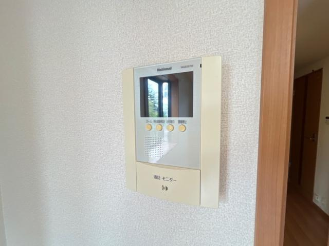 アビタッツィオーネの内装|カメラ付インターホン