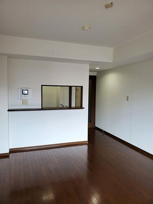 【居間・リビング】 | 菊名レジデンシアプラザ | リビングダイニング　※2024年6月撮影