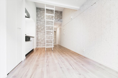 【居間・リビング】 | シャルマン港町