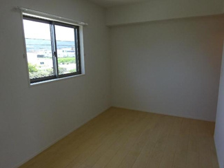 【内装】 | Ｃｒｏｓｓ　Ｔｅｒｒａｃｅ | 室内