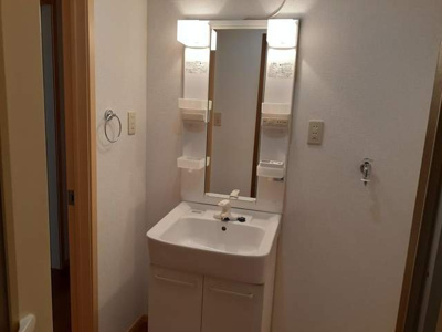 【洗面所】 | メゾンエレガントⅢ