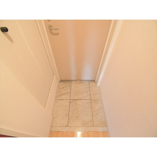 【玄関】 | ＺＥＳＴＹ駒沢大学Ⅱ