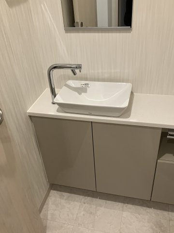 広尾アパートメントのトイレ|手洗い