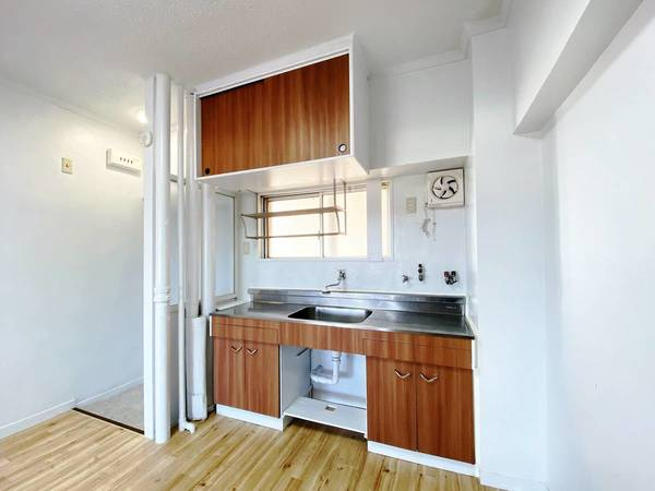 ビレッジハウス泉北栂タワー1号棟のキッチン|ビレッジハウスの同一物件・同一タイプの間取りの写真です