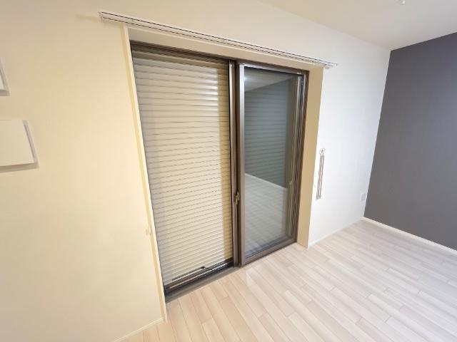 プランドールのその他|窓シャッター、複層ガラス（イメージ）