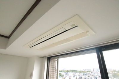 エアコン