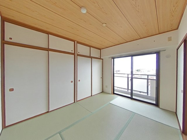 寝室