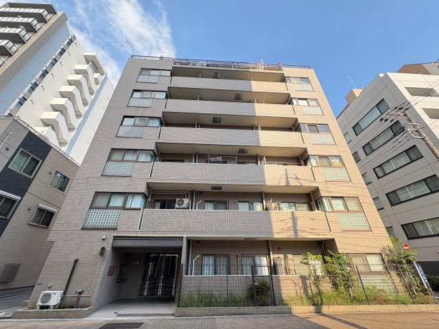 グランベル上野の杜の外観