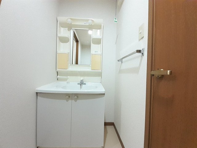 ベリーテの洗面所|脱衣スペースもあります