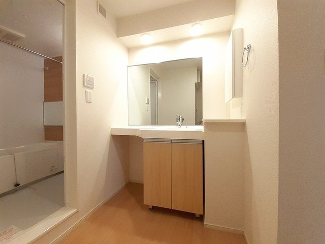 フローラシオン森の洗面所|洗面所です