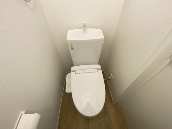 【トイレ】 | 垂水区南多聞台8丁目1期3号棟　新築戸建　