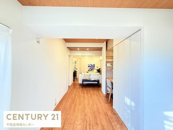 【子供部屋】 | エバーグリーン住吉 | バルコニーからの洋室