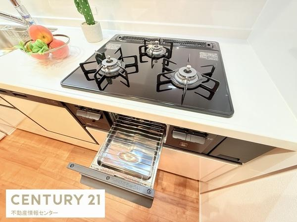 【キッチン】 | エバーグリーン住吉 | ガスコンロ３口