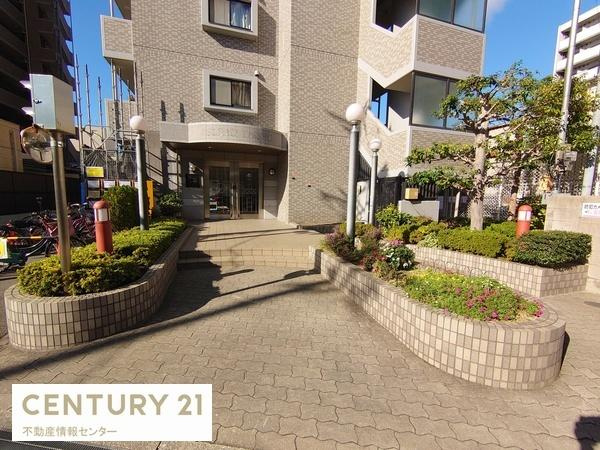 【エントランス】 | エスリード大正