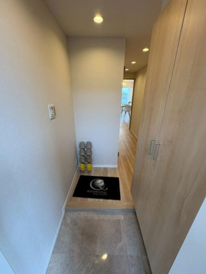 【玄関】 | グーディッシュ谷塚 | ●玄関●